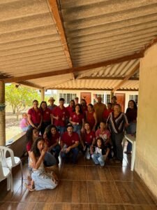 Medicina Veterinária SOBRESP: acadêmicos compartilharam conhecimentos sobre qualidade da silagem de milho com produtores de Barra Grande.